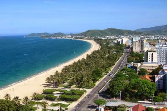Thu hơn 4,3 tỷ đồng phí tham quan vịnh Nha Trang