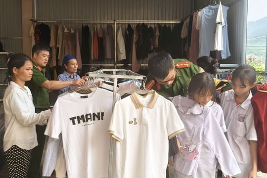 “Gian hàng 0 đồng” lan tỏa yêu thương