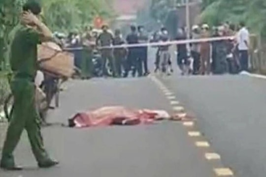 Người phụ nữ bán thịt lợn tử vong bất thường trên đường