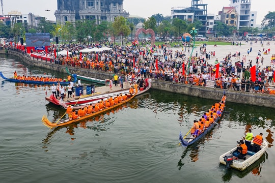Sôi động Giải Bơi chải tỉnh Phú Thọ 2026