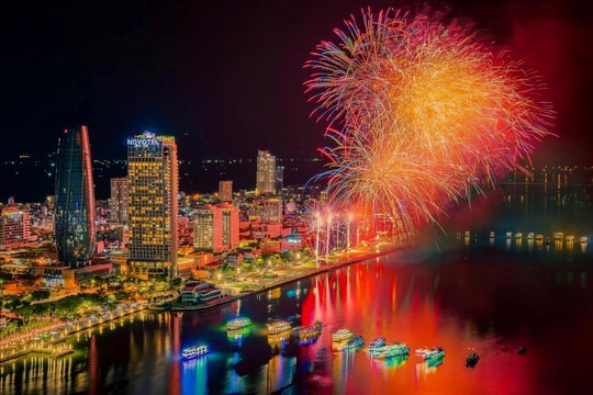 Lễ hội pháo hoa Đà Nẵng 2026 vào Top lễ hội mùa hè hấp dẫn nhất thế giới
