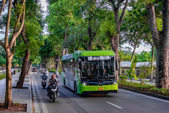 7 năm VinBus đưa buýt xanh thành lựa chọn tin cậy của người dân đô thị