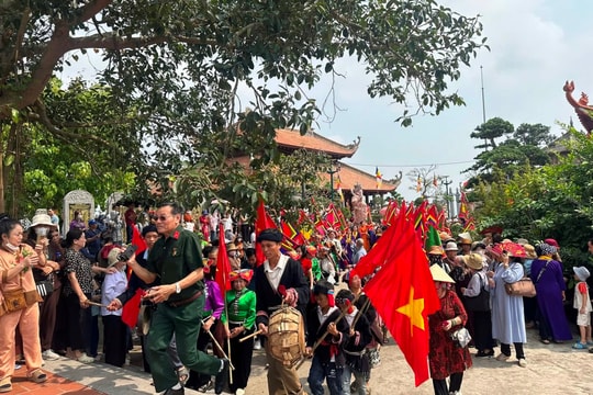 Trang nghiêm Đại lễ Giỗ Tổ Hùng Vương tại Tháp Tường Long