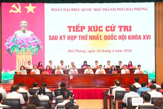 Thủ tướng Chính phủ Lê Minh Hưng tiếp xúc cử tri tại Hải Phòng