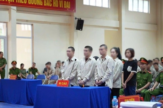 Hơn 40 năm tù cho các bị cáo liên quan tới ma túy