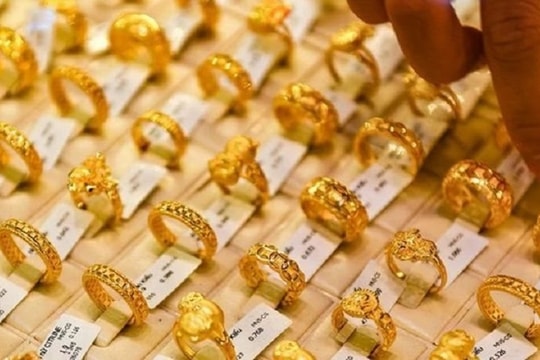 Giá vàng hôm nay (29/4): Điều chỉnh giảm tới 2,5 triệu đồng/lượng