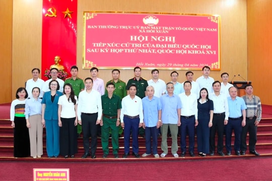 Phó Chủ tịch Quốc hội Nguyễn Doãn Anh tiếp xúc cử tri tại Thanh Hóa