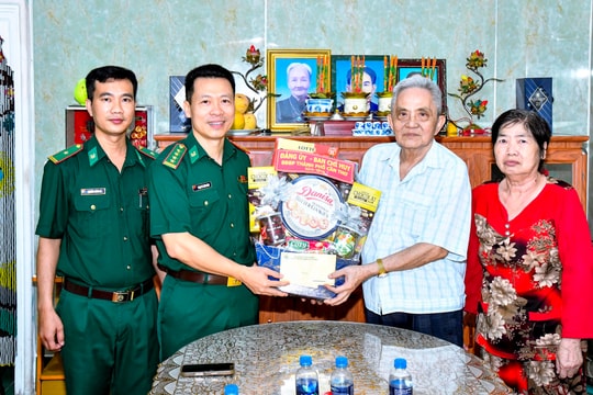 BĐBP TP Cần Thơ nhiều hoạt động ý nghĩa nhân kỷ niệm 51 năm Ngày giải phòng miền Nam