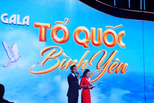 Gala “Tổ quốc bình yên” rực sáng không gian sông Hàn