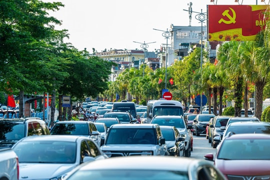 Quảng Ninh thu 2.820 tỷ đồng dịp nghỉ lễ 30/4 - 1/5