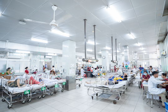 Cao điểm lễ, Bệnh viện Chợ Rẫy tiếp nhận gần 300 ca cấp cứu/ngày