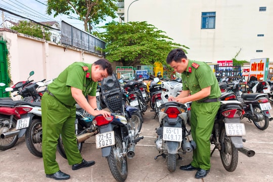 Trộm xe mang bán kiếm lời, 3 đối tượng bị khởi tố