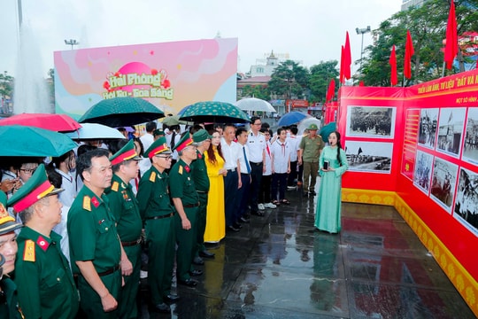 Triển lãm ảnh, tư liệu về đất và người Hải Phòng
