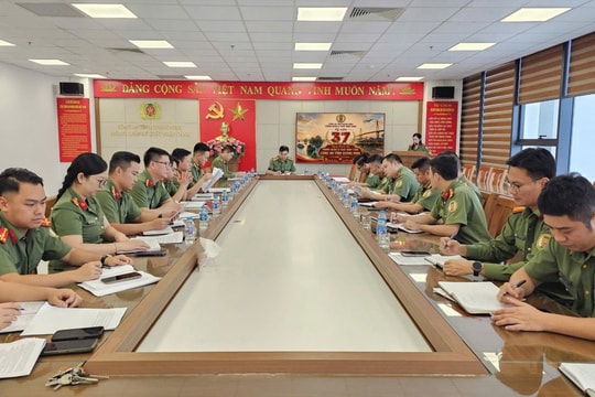 Chuyện chưa kể về những cán bộ ngày ngày đấu trí với tội phạm xuyên biên giới