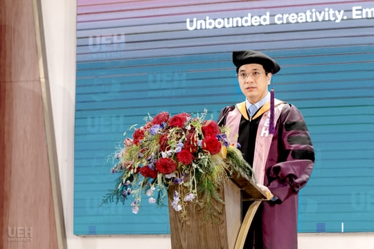 Tân Giám đốc Đại học Kinh tế TP.HCM là ai?