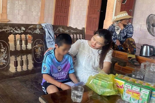 Vụ bé trai nghi bị bạo hành: Tâm lý còn hoảng loạn