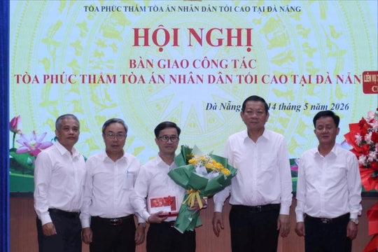 Bàn giao công tác Chánh tòa Phúc thẩm TANDTC tại Đà Nẵng