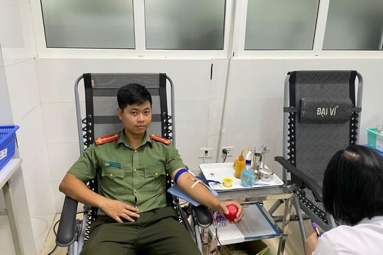 Hiến máu cứu sống bệnh nhi nguy kịch