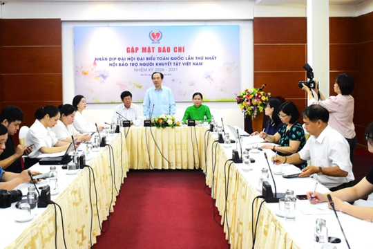 Hợp nhất hai hội lớn, mở chặng phát triển mới cho công tác bảo trợ người khuyết tật