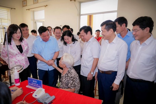 Nghệ An ra quân chiến dịch khám sức khỏe toàn dân năm 2026