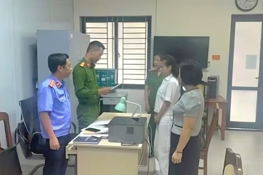 Thanh Hóa: Bắt nữ Giám đốc nhà xe Vân Anh vì trốn thuế hơn 34,6 tỷ đồng