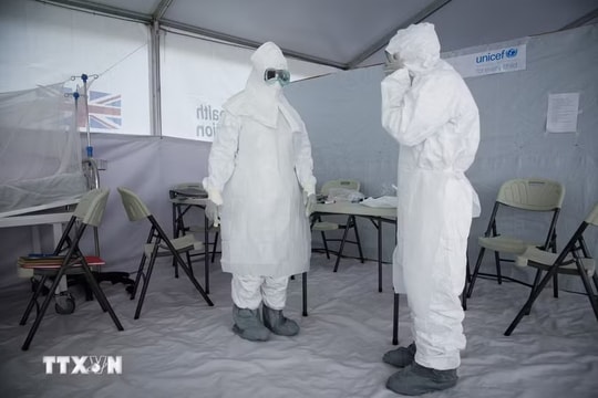 Bộ Y tế: Tăng cường giám sát trước nguy cơ dịch Ebola