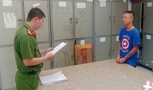 Khởi tố đối tượng dùng gạch đánh người gây thương tích 59%