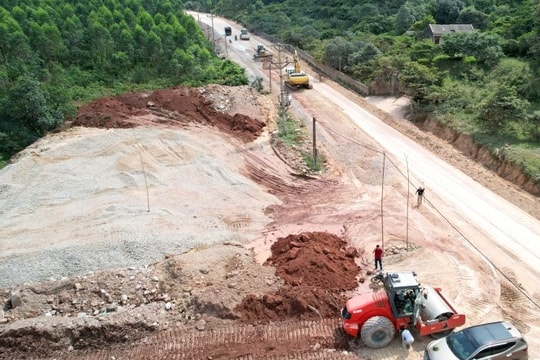 Tăng tốc thi công tuyến đường 350 tỷ đồng kết nối Quảng Ninh - Bắc Ninh