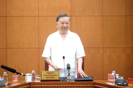 Xây dựng chính sách phát triển nhà ở theo mô hình mới, bảo đảm mọi người đều có chỗ ở