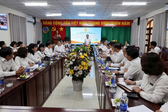 Phó Chánh án TANDTC Nguyễn Văn Tiến làm việc với TAND TP. Đồng Nai