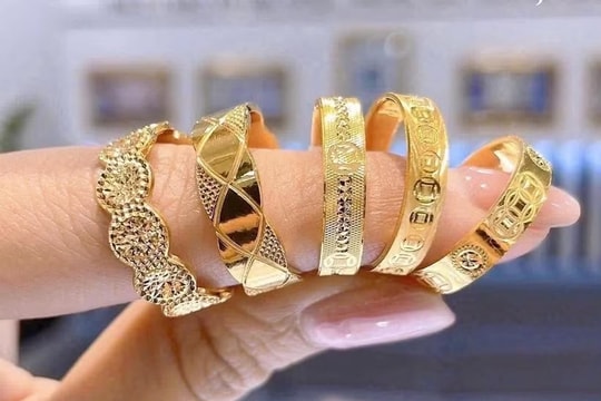Giá vàng hôm nay (19/5): Tăng giảm trái chiều