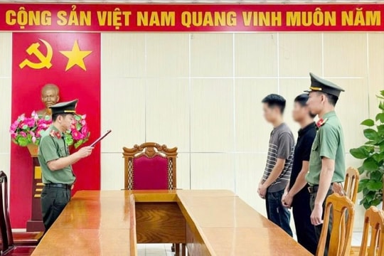 Tàng trữ súng hơi nén, 2 đối tượng bị khởi tố