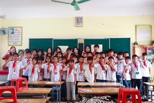 “Hạ Khúc Thanh Ngân” lan tỏa văn hóa đọc tới học sinh vùng cao Lạng Sơn