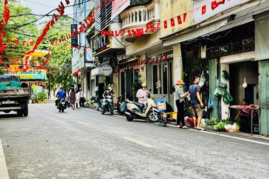 Hình ảnh chợ cóc Hà Nội đổi khác sau đợt ra quân mạnh tay