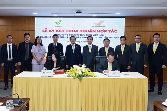 Mở rộng hạ tầng giao thông xanh với mạng lưới tủ đổi pin và trạm sạc xe điện