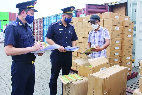 Hải quan liên tiếp phát hiện hàng nghìn sản phẩm nghi giả mạo nhãn hiệu, tạm giữ lô ổ cứng Seagate hơn 3,5 tỷ đồng