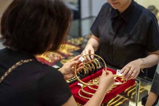 Giá vàng hôm nay (25/5): Quay đầu tăng 500.000 đồng/lượng