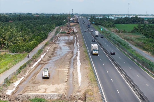 Gỡ “đường găng” mặt bằng, vật liệu để tăng tốc cao tốc TP.HCM - Trung Lương - Mỹ Thuận