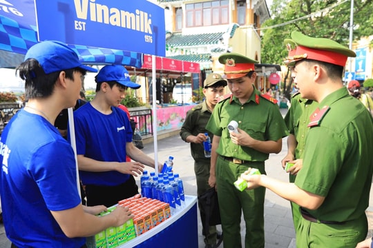 Vinamilk hỗ trợ 40.000 sản phẩm với chương trình “Tổ quốc bình yên”