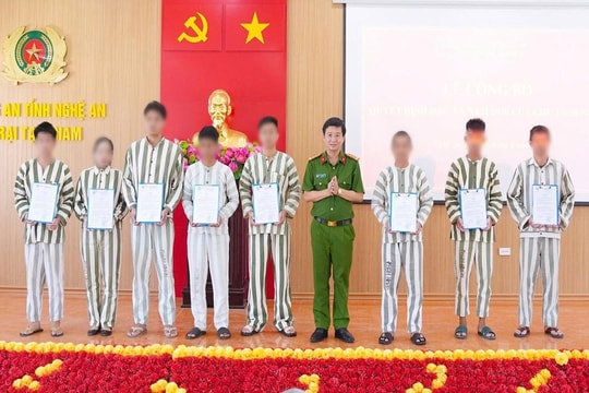 Nghệ An: Đặc xá cho 38 phạm nhân