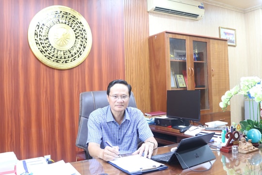 BHXH tỉnh Cà Mau kịp thời hoàn trả tiền BHYT cho người dân các xã An toàn khu