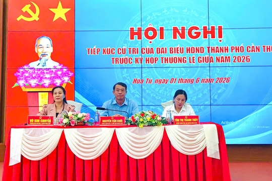 Đại biểu HĐND TP Cần Thơ tiếp xúc cử tri trước kỳ họp