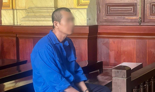 Vượt hơn 300 km để "truy sát" người tình của vợ cũ