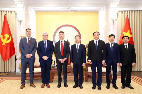 Chánh án TANDTC tiếp Đại sứ Liên minh châu Âu tại Việt Nam