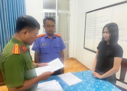 Khởi tố đối tượng kinh doanh “hàng hiệu” giả mạo