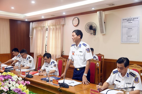 Trao đổi kinh nghiệm thực tế về thực thi pháp luật tại Vùng Cảnh sát biển 1