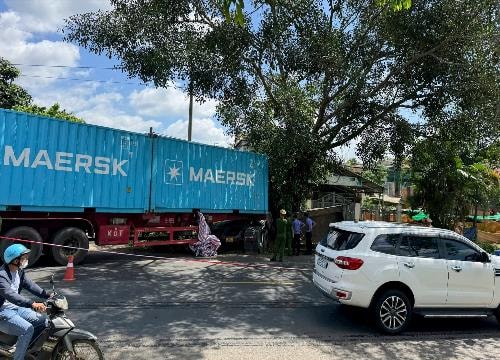 Thêm một nạn nhân không qua khỏi trong vụ xe container tông xe công nông