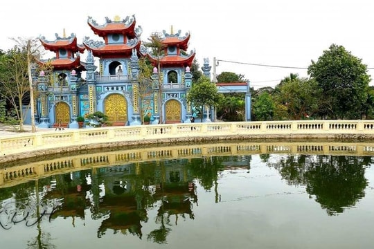 Vẻ đẹp mộc mạc của làng cổ Yên Mỹ ven sông Hồng