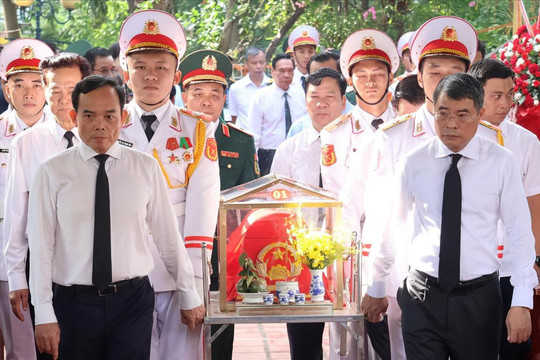 Thủ tướng Chính phủ dự Lễ triển khai tìm kiếm, quy tập hài cốt liệt sĩ tại Công viên Lê Thị Riêng