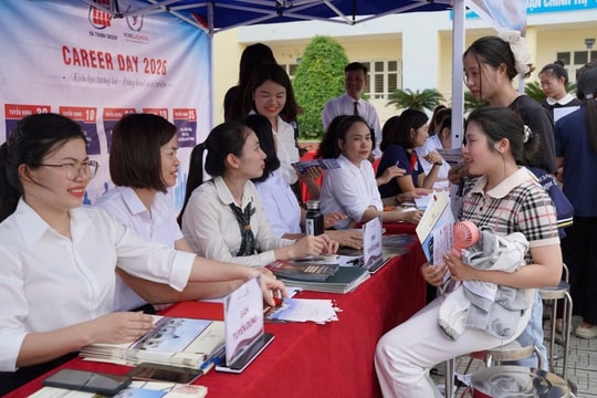 Học bổng tại Đại học Hồng Đức tới 8,4 triệu đồng/tháng